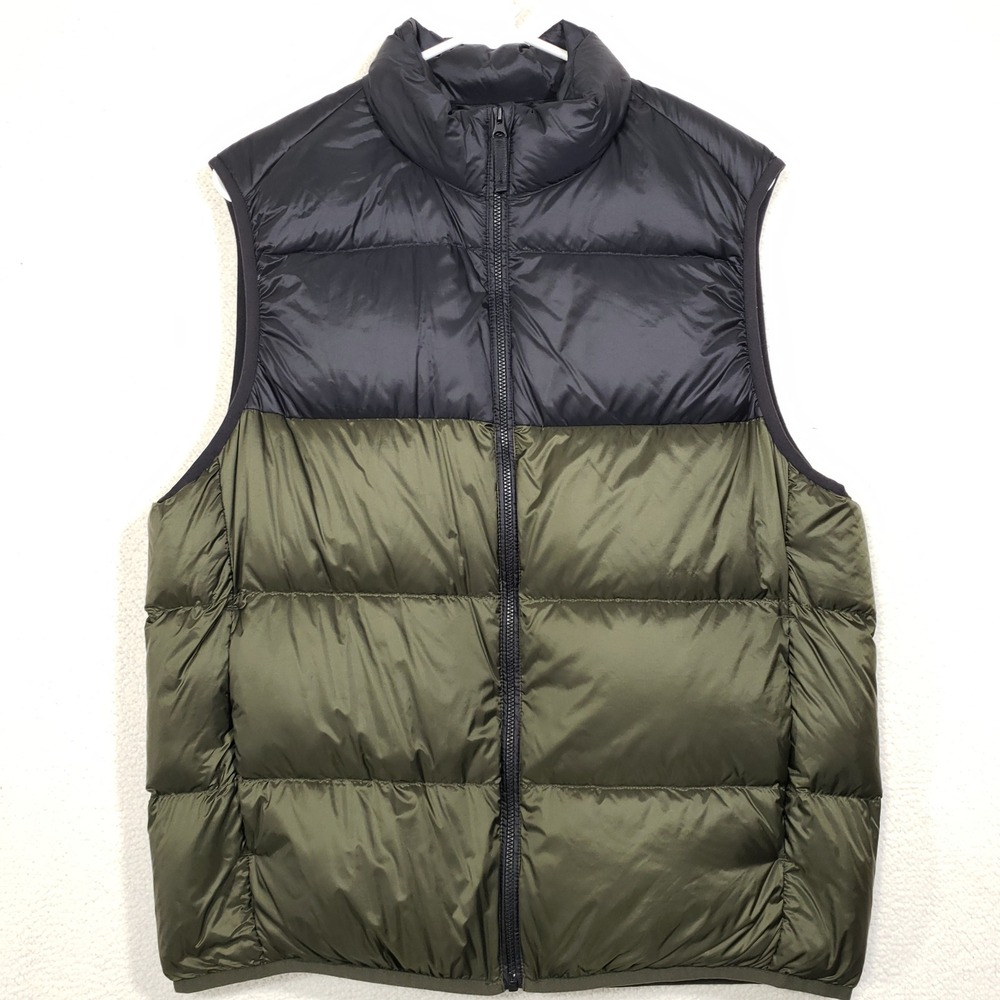 Uniqlo  Ultra Light Down Puffer Vest Mens Medium Green BlackPackable Quilted Bag